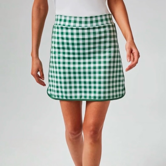 Tuckernuck Dresses & Skirts - Green Gingham A-Line Tuckernuck Women’s Golf Pickleball Skirt skort